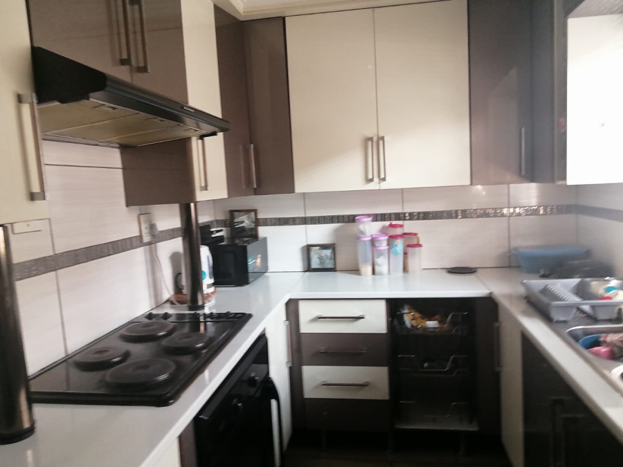 4 Bedroom Property for Sale in Tlhabane West North West